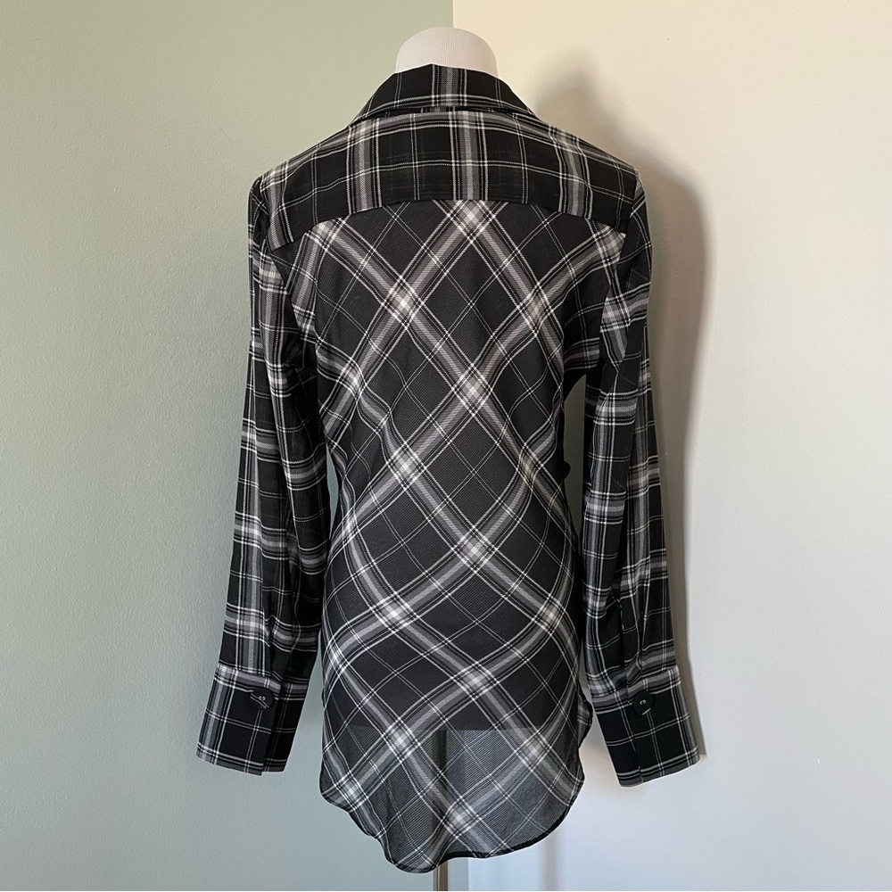 Laundry by Shelli Segal Checked Twisted Blouse Size M - Picture 9 of 13